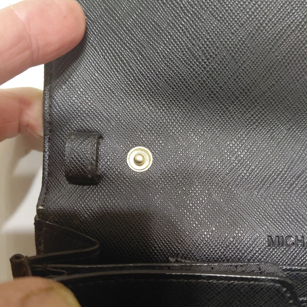 Michael Kors Black Wallet Clutch with Gold Logo - Picture 9 of 11